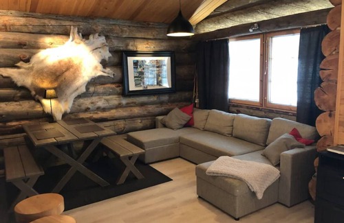 Rukatunturi Apartment | Kuusiruka Ruka Ski Center (Free Wi-Fi)