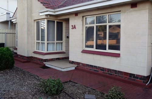 Largs North House | Kybunga by the Beach (Largs North)