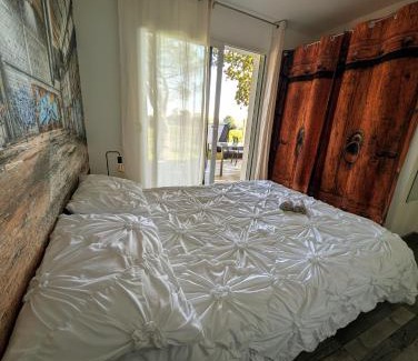 Cussac-Fort-Medoc House | L'échappée médocaine, deux gîtes