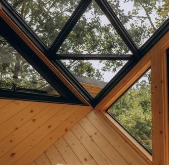 Moissac Cabin | L'éco-Tô