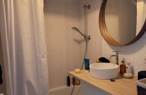 Decre-Cathedrale Apartment | L'élégant - Quiet accommodation in town | Chez Lulu
