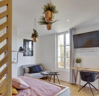 Chantiers Apartment | L’Alcôve Royale
