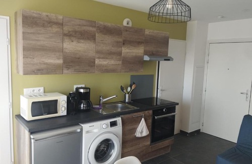 Berck-sur-Mer Apartment | L'Altéia - L'appartement les pieds dans l'eau avec place de parking privé et accès direct à la plage
