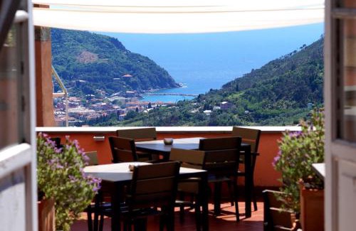 Dosso Bed & Breakfast | L'Antico Borgo B&B