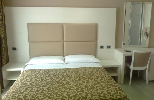 Anzio Hotel | L'Approdo