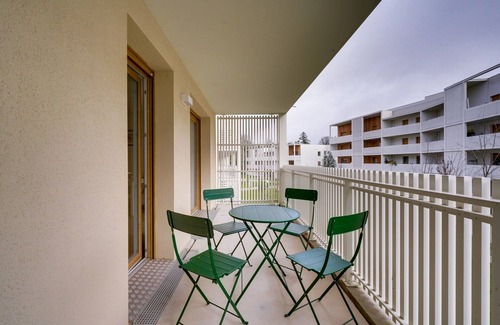 Merignac Apartment | L'Arboresens - Appt avec terrasse et parking