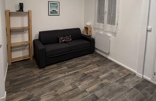 Begles Apartment | L'Arcachonaise - cozy studio with garden in Bègles