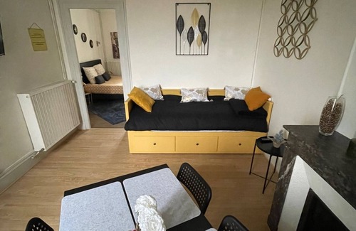 Chartres Apartment | L'atelier voyageur - Jaunélyse