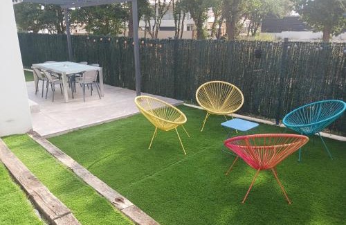 Thuir Villa | L'Eden des Aspres Villa plain pied T4 avec Jardin, terrasse, BBQ & Wifi