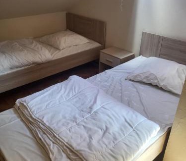 Carolles Apartment | L'escapade 12 personnes 6 chambres
