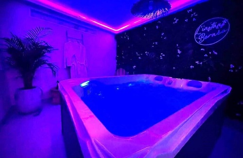 Liancourt Apartment | L'instant Bornéo Superb apartment with jacuzzi