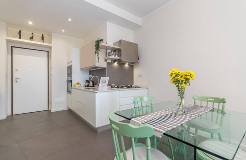 Lingotto Apartment | L Orizzonte - Appartamento con Vista Sulla Collina by Wonderful Italy