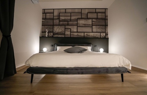 Trani House | LA BANCHINA LUXURY SUITES