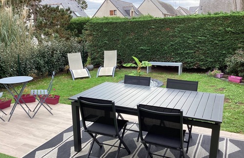 Guerande House | LA BAULE HOUSE IN QUIET RESIDENCE WITH HEATED POOL (BEACH 700M).