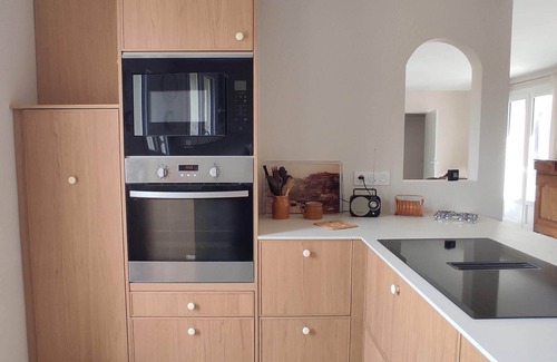 Bretignolles-sur-Mer House | La Bavardelle: house for 10 people, 100 m from the beach, large garden