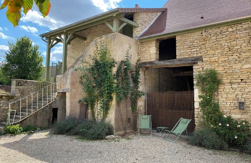 Tailly House | La belle vie l'annexe, 4/5-person gîte 5 min from Beaune and 2 km from Meursault