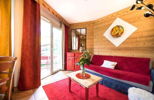 Duingt Apartment | La Carte Postale