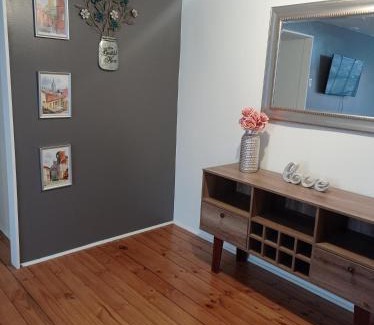 Valparaiso Apartment | La Casa Alegre