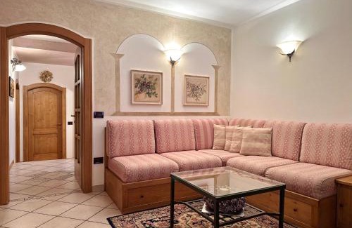 Mezzana House | La Casa di Desj