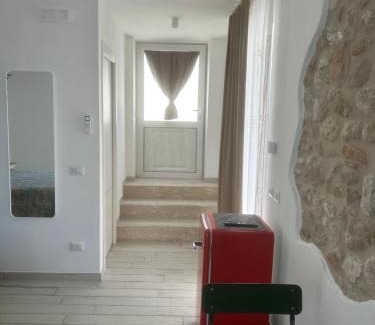Formia House | LA CASA DI PIETRA