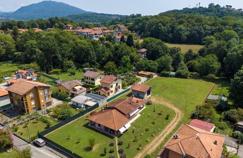 Leggiuno House | La Casa In Campagna 800m from lake, Leggiuno, Italy