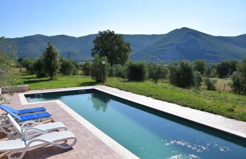 Acquasparta Bed & Breakfast | La Casa Nell'Oliveto Bed & Breakfast