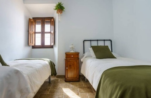Valle de Abdalagis Cottage | La Casa Rural Málaga, Caminito del Rey