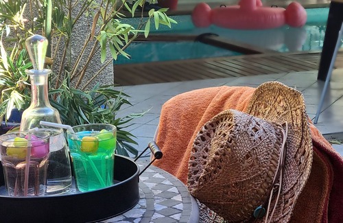 Saint-Laurent-du-Pape Apartment | La Casa Sereno - Appartement Avec Piscine Couverte et Chauffée