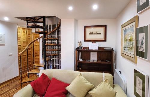 Old Town Apartment | La casa sobre el rÍo