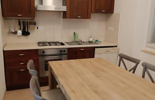 Sarzana Apartment | La Casa sull'argine 2