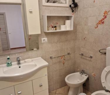 Sarzana Apartment | La Casa sull'argine