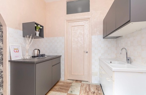 San Donato - Campidoglio Apartment | La Casetta del Borgo Dipinto by Wonderful Italy