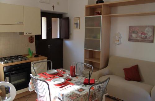 Monte Argentario Apartment | La casetta in piazza