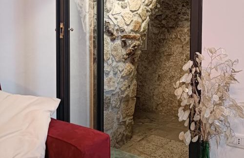 Terracina Apartment | La Casetta Nelle Mura