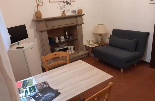 Prato Apartment | La Casina della Volpe