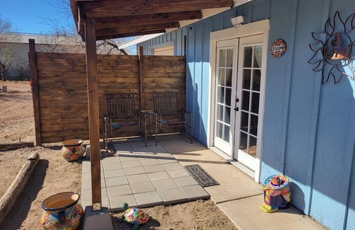 Tombstone Cottage | La' Casita Azul - Perfect place for your Tombstone getaway