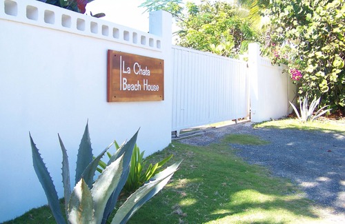 Bravos de Boston House | La Chata Beach House - Ocean Front!