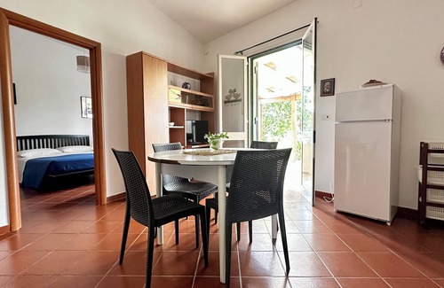 Galugnano Villa | La Chiesura, three apartments in villa with private pool