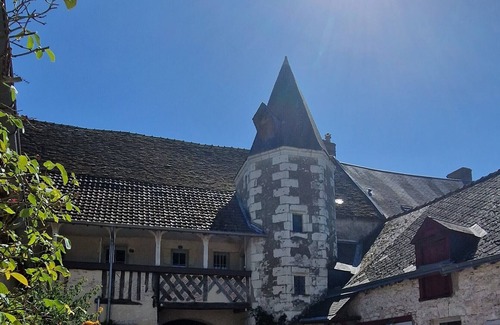 Saint-Dye-sur-Loire House | La Closerie de Chambord Gîte Avec Piscine et SPA