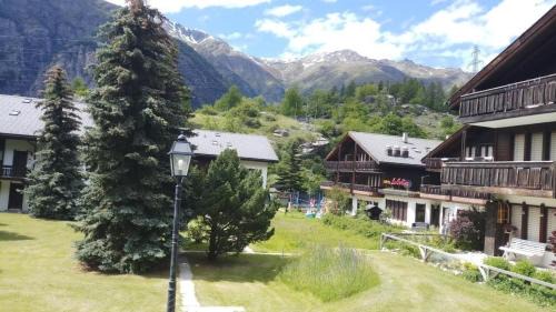 Graechen Apartment | La Collina Haus C Niedergrächen