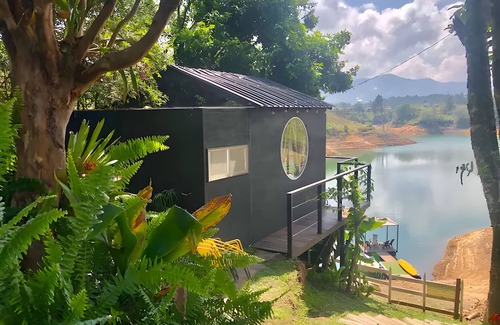 El Penol Cabin | La Comarca Guatape