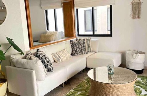 Campo de Golf Fonatur Apartment | La Costa Condo steps from the beach
