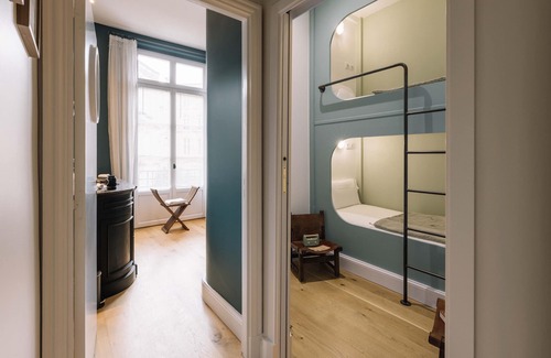 Grand Parc-Paul Doumer Bed & Breakfast | La Course Maison D'Hôtes de Luxe