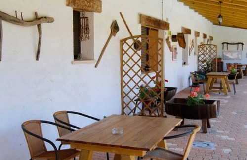 El Peral Cottage | La Cueva de Cirondo 6 Seats House 4