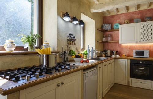 Pietrasanta Villa | La Dama Del Bosco 8+3, Emma Villas