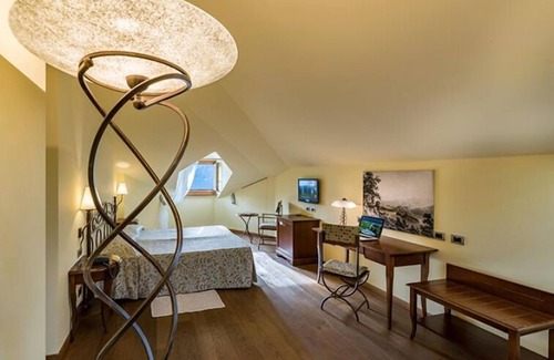 Tremezzo Hotel | La Darsena Boutique Hotel & Restaurant