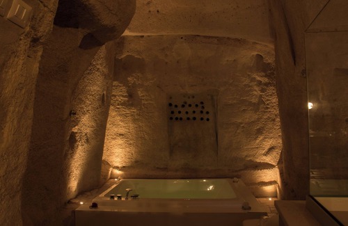 Sasso Caveoso House | LA DIMORA DELLE 3 ZIE