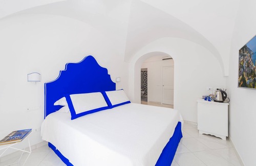 Praiano Bed & Breakfast | La Divina Amalfi Coast