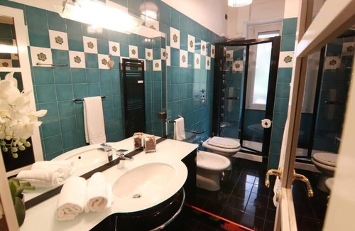 Zona Solari Apartment | La Dolce Vita Luxury Apartment - Via Solari Fashion & Design District