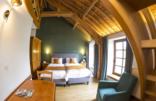 Laneffe Bed & Breakfast | La Ferme Château de Laneffe